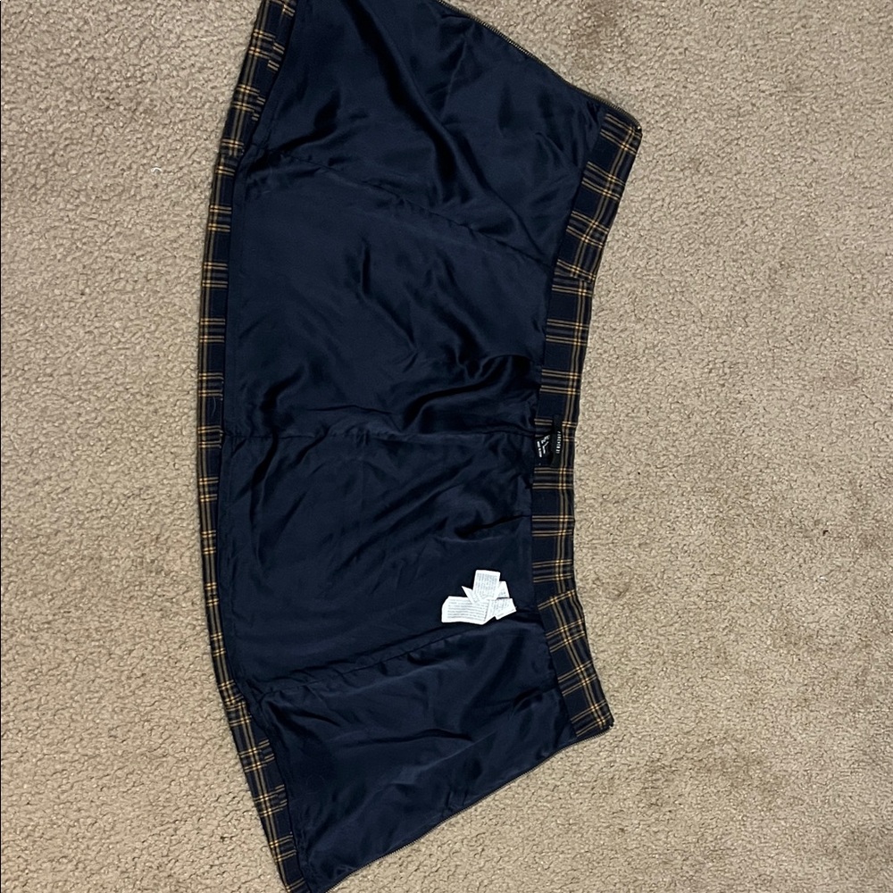 Forever 21 Navy and Yellow Plaid Mini Skirt - Picture 4 of 5